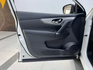 Nissan QASHQAI 2022 — фото 10 из 18