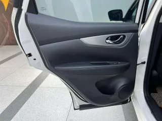 Nissan QASHQAI 2022 — фото 15 из 18