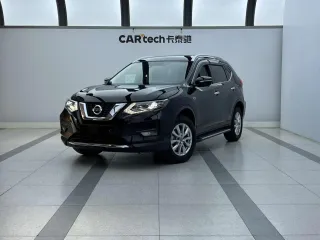 Nissan X-TRAIL 2023 — фото 1 из 18