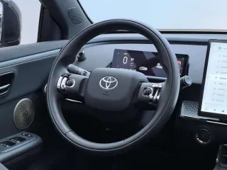 Toyota bZ3X 2025 — фото 23 из 26