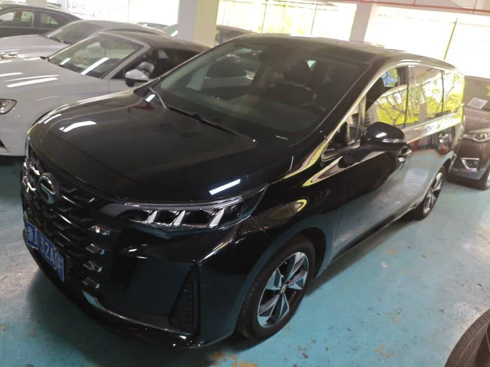 GAC Trumpchi M6