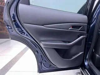 Mazda CX-30 2023 — фото 13 из 23