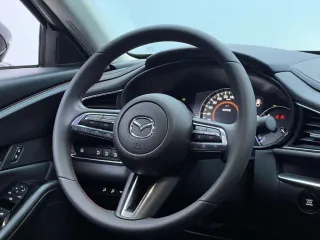 Mazda CX-30 2023 — фото 23 из 23