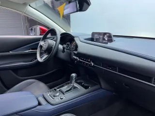 Mazda CX-30 2021 — фото 15 из 23