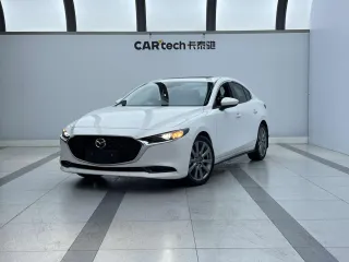 Mazda Mazda3 2022 — фото 1 из 8