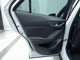 Mazda CX-4 2023 — фото 13 из 22
