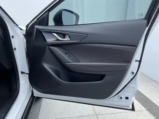 Mazda CX-4 2023 — фото 20 из 22