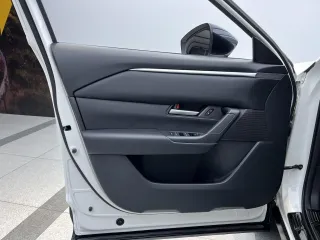 Mazda CX-50 2023 — фото 10 из 21