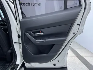 Mazda CX-50 2023 — фото 16 из 21