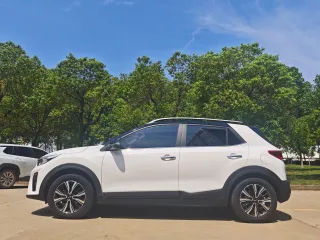 Kia KX3 2022 — фото 8 из 20