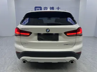 BMW X1 2022 — фото 16 из 60