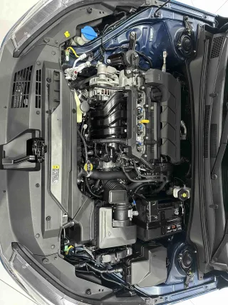 Hyundai Elantra 2022 — фото 12 из 12