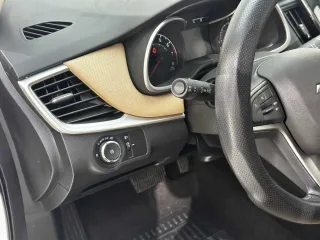 Chevrolet Monza 2022 — фото 17 из 30