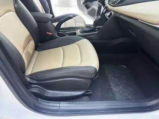 Chevrolet Monza 2022 — фото 12 из 30