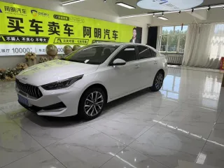 Kia K3 2022 — фото 1 из 26