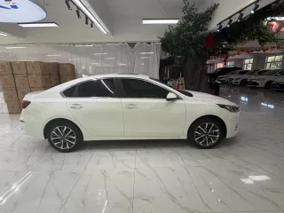 Kia K3 2022 — фото 7 из 26