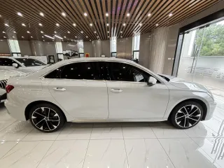 Audi A3 2022 — фото 4 из 24