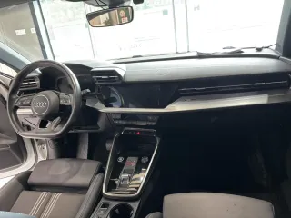 Audi A3 2022 — фото 8 из 24