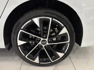Audi A3 2022 — фото 20 из 24