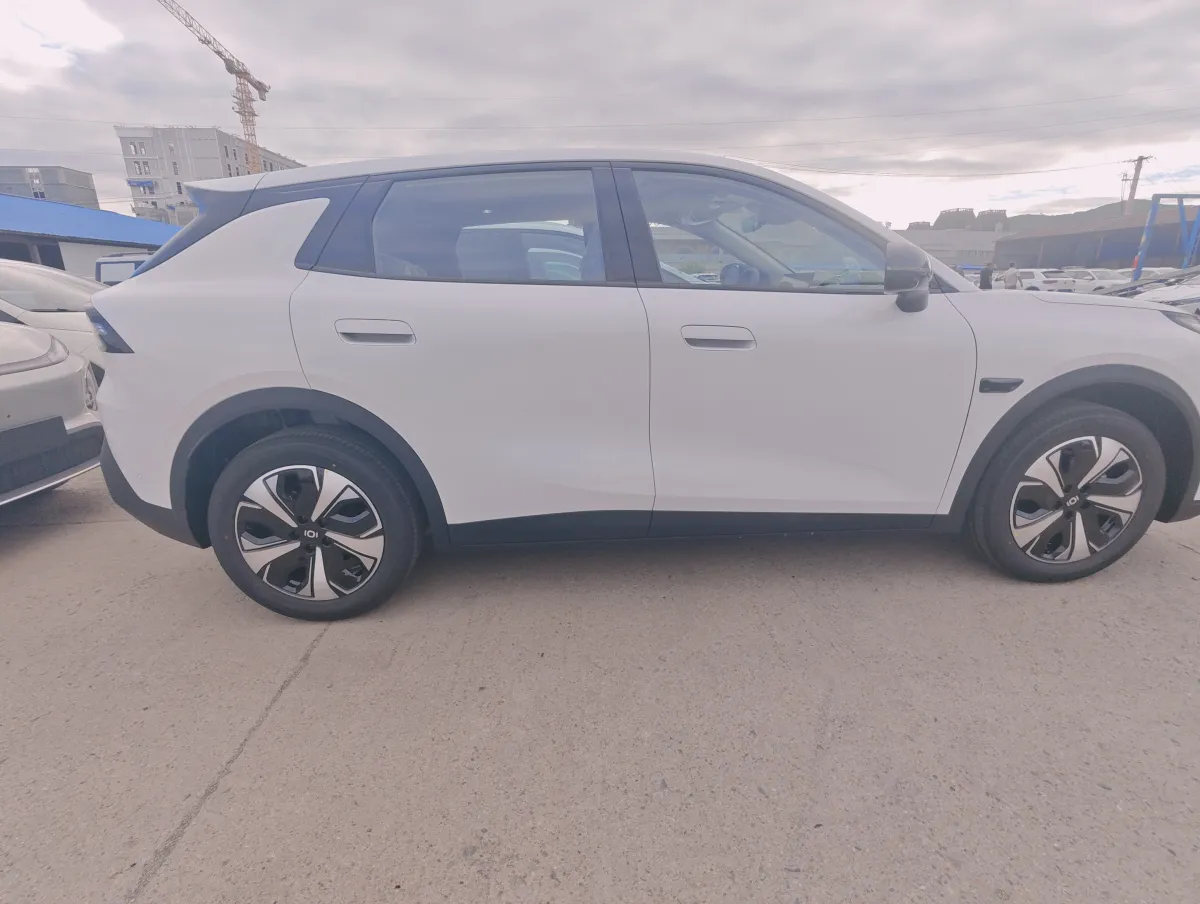 Changan Qiyuan Nevo Q05