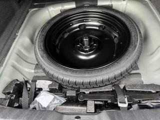 Audi A3 2023 — фото 14 из 15