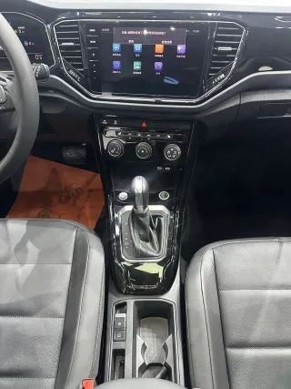 Volkswagen T-ROC 2022 — фото 20 из 22