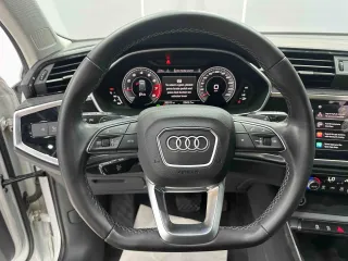 Audi Q3 2022 — фото 5 из 10