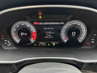 Audi Q3 2022 — фото 6 из 11