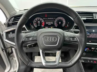 Audi Q3 2022 — фото 7 из 11