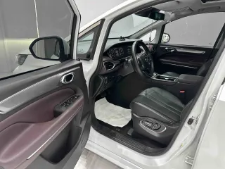 GAC Trumpchi M6 2022 — фото 5 из 12