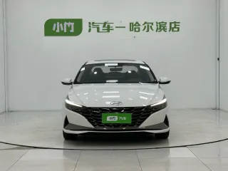 Hyundai Elantra 2023 — фото 2 из 25