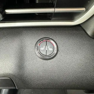 Hyundai Elantra 2023 — фото 15 из 25