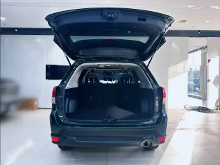 Subaru Forester 2022 — фото 11 из 22
