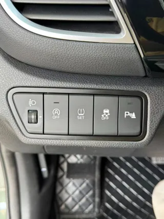 Kia Seltos 2023 — фото 15 из 24