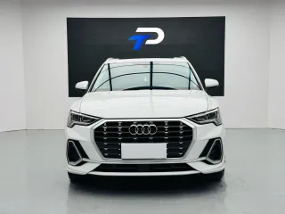 Audi Q3 2022 — фото автомобиля из Китая