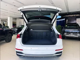 Audi Q3 2022 — фото 17 из 23
