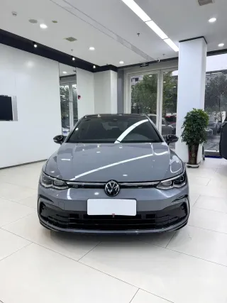 Volkswagen Golf 2022 — фото 2 из 28