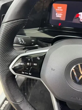 Volkswagen Golf 2022 — фото 11 из 25