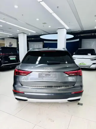 Audi Q3 2021 — фото 5 из 25
