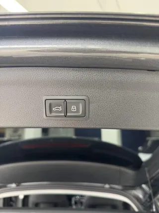 Audi Q3 2021 — фото 17 из 25