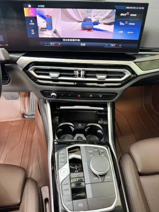 BMW 3 2022 — фото 14 из 25