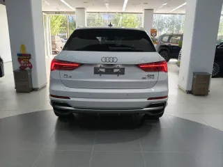 Audi Q3 2022 — фото 5 из 24