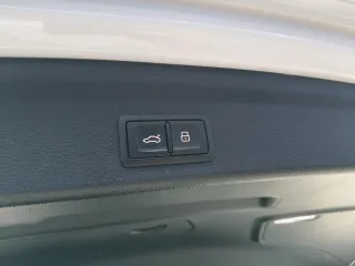 Audi Q3 2022 — фото 12 из 24