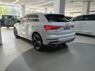 Audi Q3 2022 — фото 4 из 24