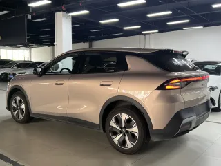 Changan Qiyuan Nevo Q05 2025 — фото 4 из 13