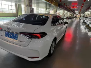 Toyota Corolla 2021 — фото 2 из 6