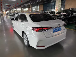 Toyota Corolla 2021 — фото 3 из 6