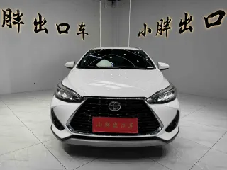 Toyota Yaris 2022 — фото 2 из 12