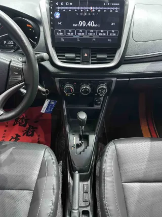 Toyota Yaris 2022 — фото 7 из 12