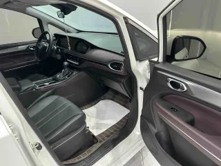 GAC Trumpchi M6 2021 — фото 12 из 12